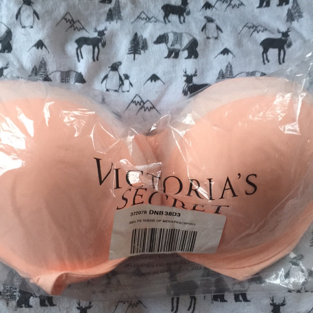 Body by Victoria in Peach Pout 38DDD